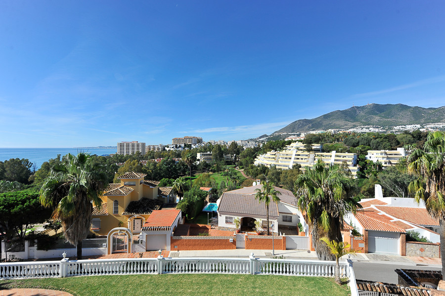 4 Bed Townhouse for sale in Benalmadena Costa Del Sol, Málaga, Spain