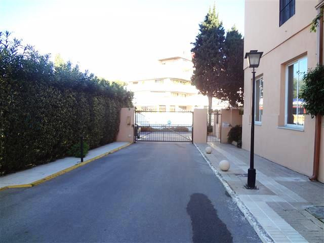 Se vende Apartamento Planta Media de 3 dormitorios en Costa Del Sol, Málaga, España