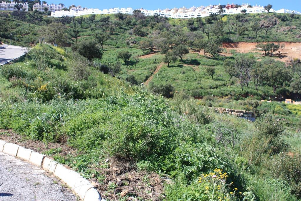 Plots for sale in La Mairena Costa Del Sol, Málaga, Spain
