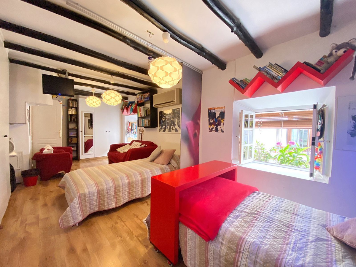 Se vende Adosada de 6 dormitorios en Costa Del Sol, Málaga, España