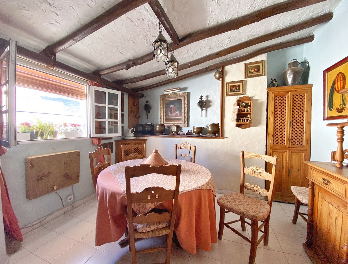 Se vende Adosada de 6 dormitorios en Costa Del Sol, Málaga, España