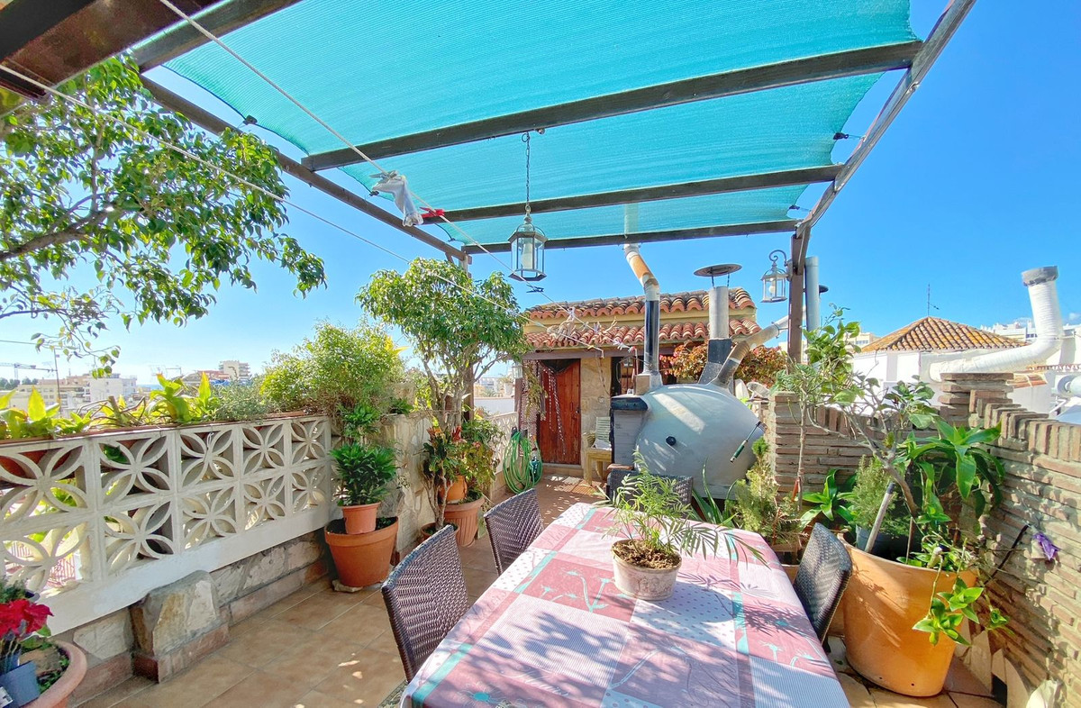 Se vende Adosada de 6 dormitorios en Costa Del Sol, Málaga, España