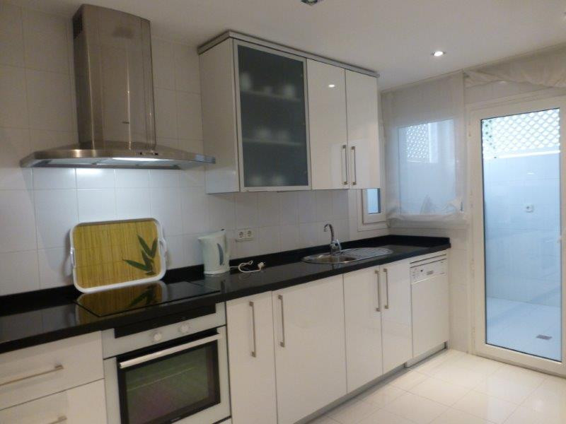 3 Bed Apartment for sale in Puerto Banús Costa Del Sol, Málaga, Spain