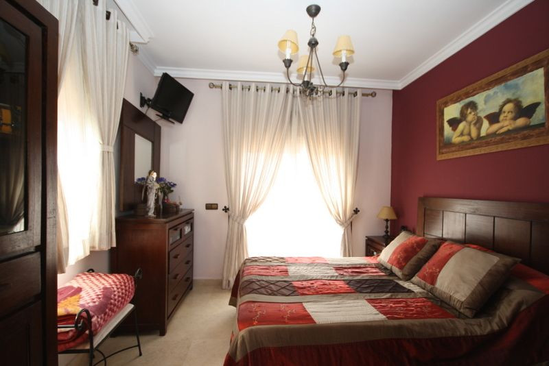 3 Bed Townhouse for sale in Las Chapas Costa Del Sol, Málaga, Spain