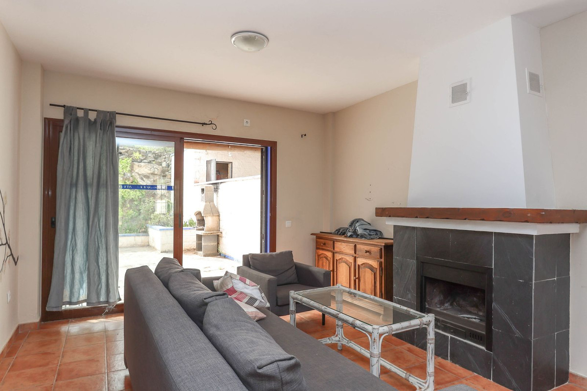 Se vende Hotel de 14 dormitorios en Costa Del Sol, Málaga, España