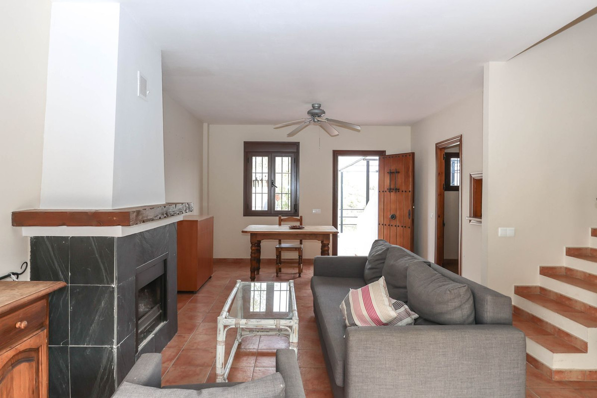 Se vende Hotel de 14 dormitorios en Costa Del Sol, Málaga, España