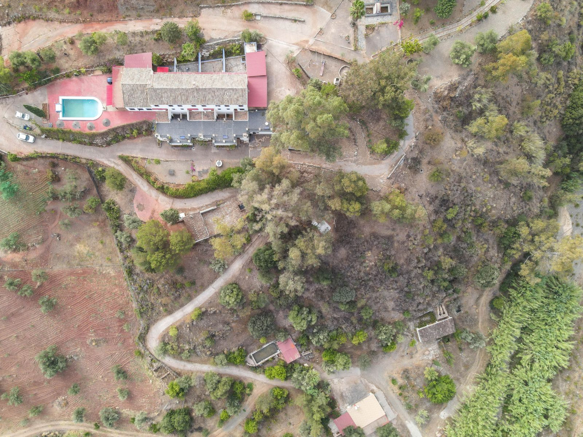 Se vende Hotel de 14 dormitorios en Costa Del Sol, Málaga, España