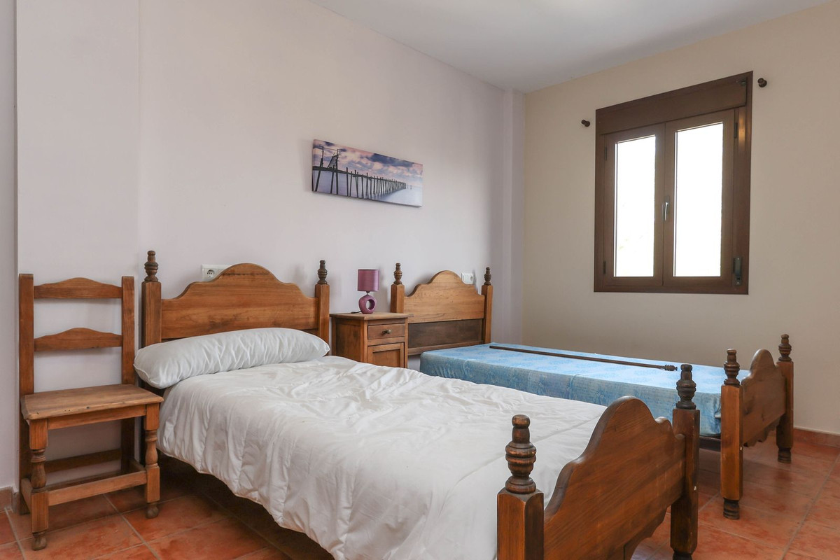Se vende Hotel de 14 dormitorios en Costa Del Sol, Málaga, España