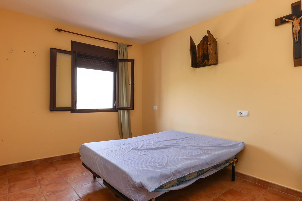Se vende Hotel de 14 dormitorios en Costa Del Sol, Málaga, España