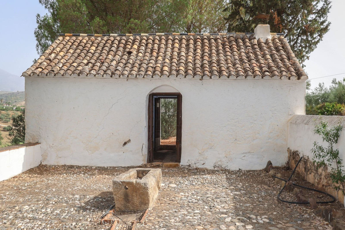Se vende Hotel de 14 dormitorios en Costa Del Sol, Málaga, España