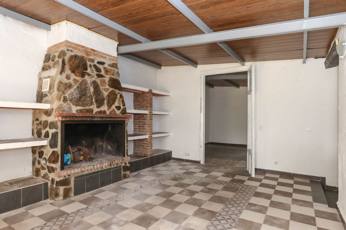 Se vende Hotel de 14 dormitorios en Costa Del Sol, Málaga, España
