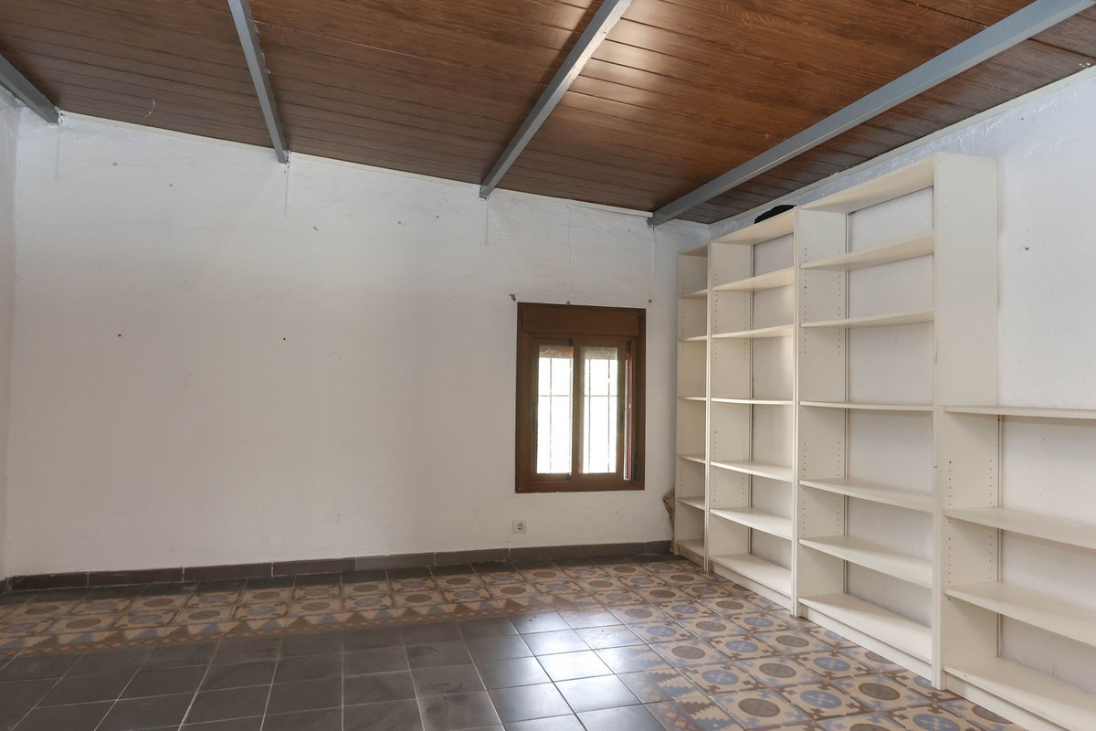 Se vende Hotel de 14 dormitorios en Costa Del Sol, Málaga, España