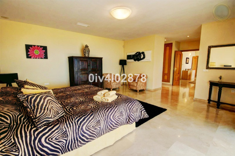 Se vende Villa - Chalet de 10 dormitorios en Costa Del Sol, Málaga, España