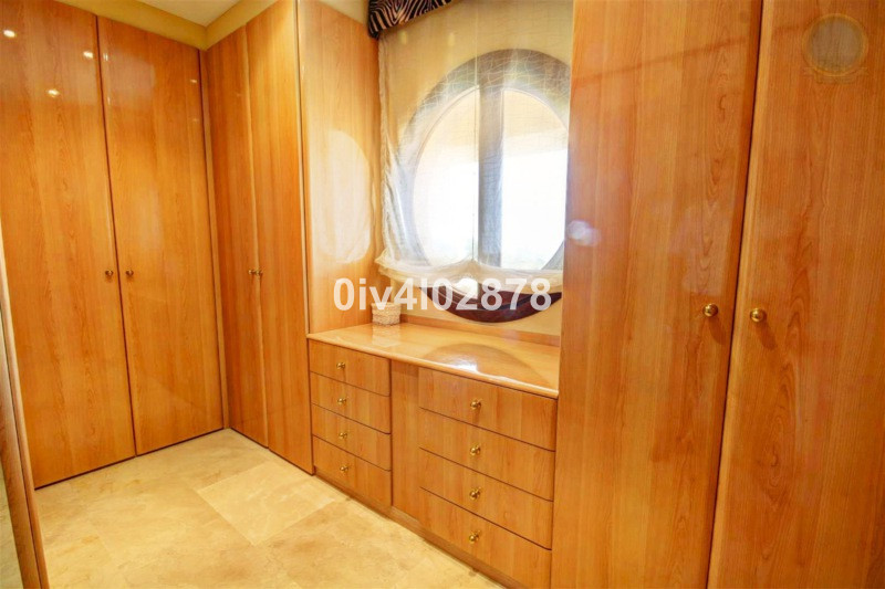 Se vende Villa - Chalet de 10 dormitorios en Costa Del Sol, Málaga, España