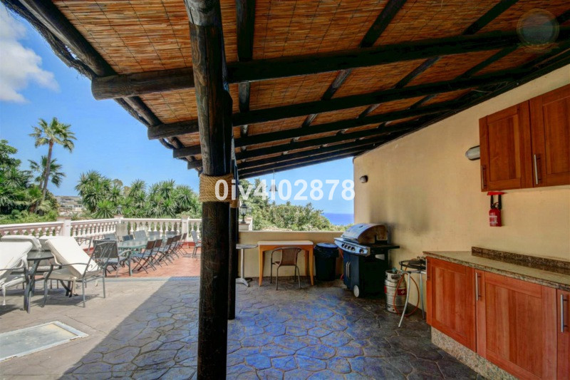 Se vende Villa - Chalet de 10 dormitorios en Costa Del Sol, Málaga, España