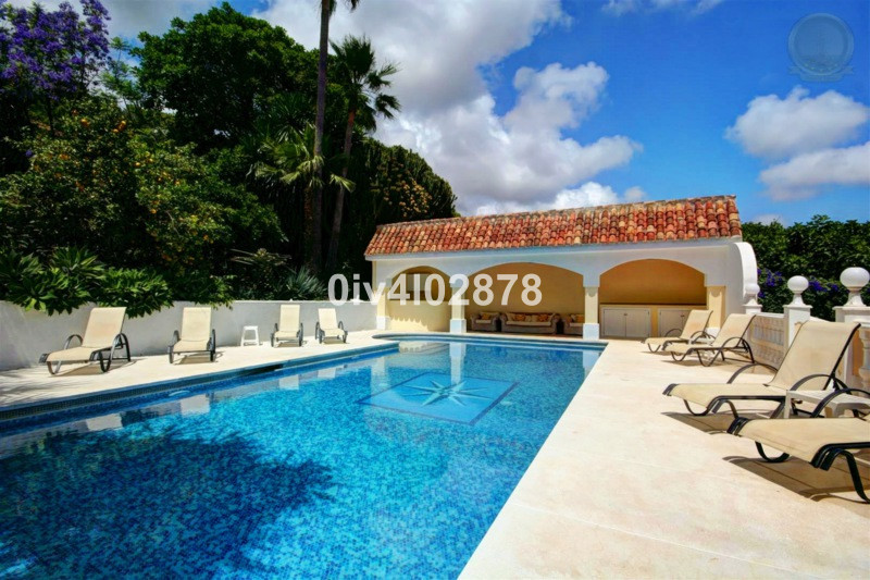 Se vende Villa - Chalet de 10 dormitorios en Costa Del Sol, Málaga, España