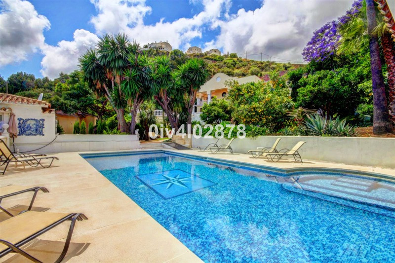 Se vende Villa - Chalet de 10 dormitorios en Costa Del Sol, Málaga, España