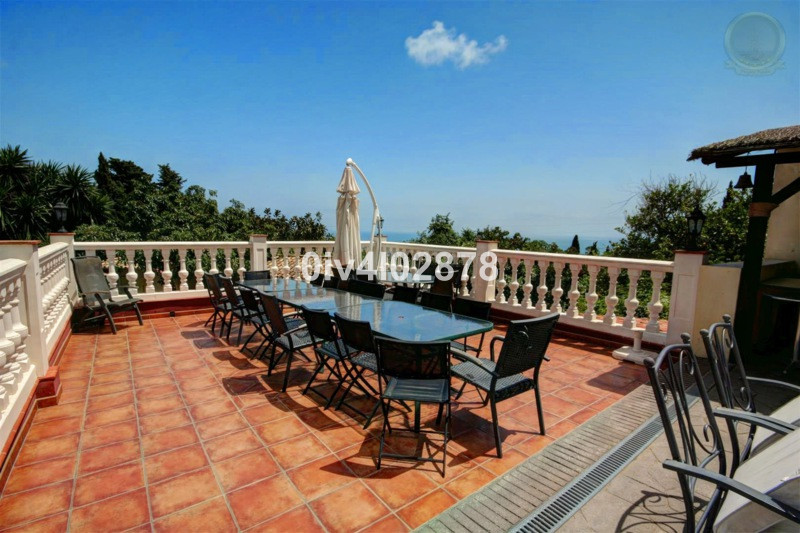 Se vende Villa - Chalet de 10 dormitorios en Costa Del Sol, Málaga, España