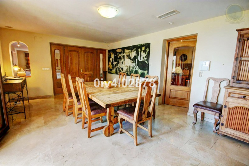 Se vende Villa - Chalet de 10 dormitorios en Costa Del Sol, Málaga, España