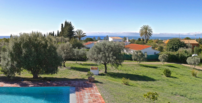Se vende Villa - Chalet de 4 dormitorios en Costa Del Sol, Málaga, España