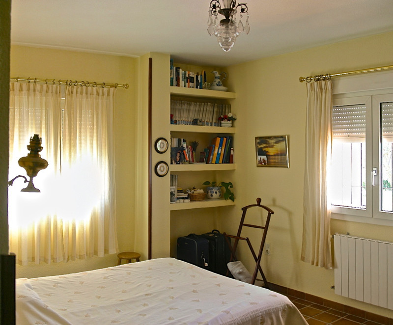Se vende Villa - Chalet de 4 dormitorios en Costa Del Sol, Málaga, España