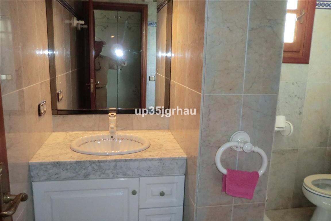 5 Bed Townhouse for sale in Estepona Costa Del Sol, Málaga, Spain