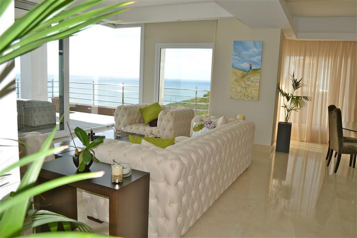 Se vende Villa - Chalet de 5 dormitorios en Costa Del Sol, Málaga, España