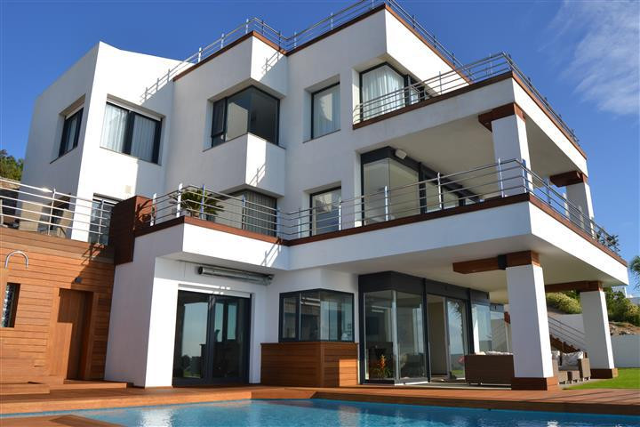 Se vende Villa - Chalet de 5 dormitorios en Costa Del Sol, Málaga, España