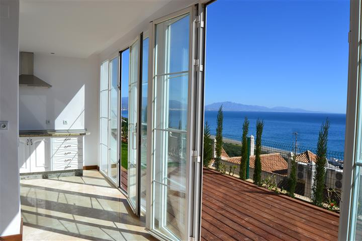 Se vende Villa - Chalet de 5 dormitorios en Costa Del Sol, Málaga, España