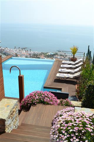 Se vende Villa - Chalet de 5 dormitorios en Costa Del Sol, Málaga, España