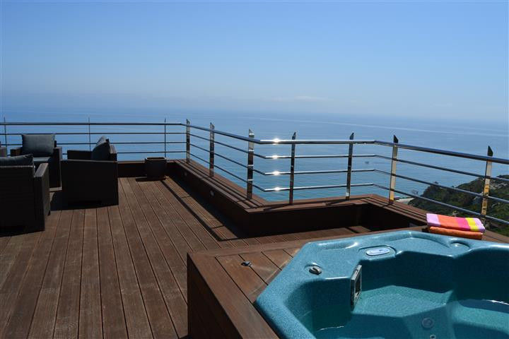 Se vende Villa - Chalet de 5 dormitorios en Costa Del Sol, Málaga, España