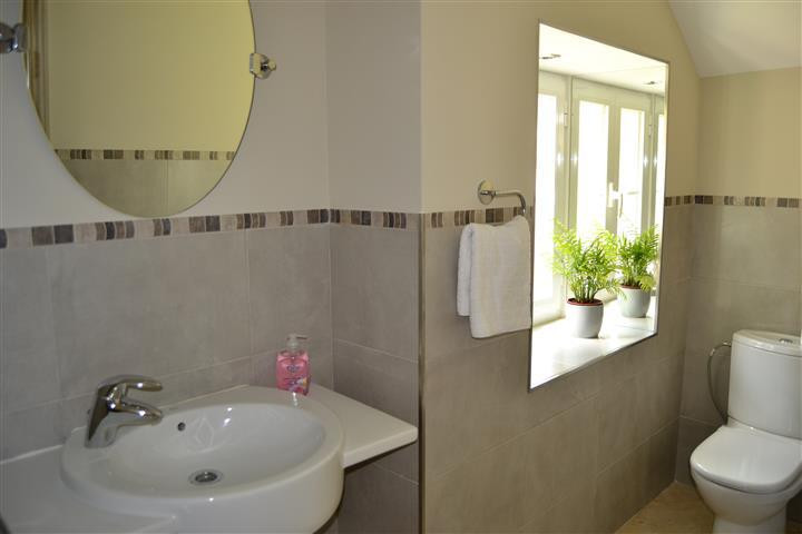 Se vende Villa - Chalet de 5 dormitorios en Costa Del Sol, Málaga, España
