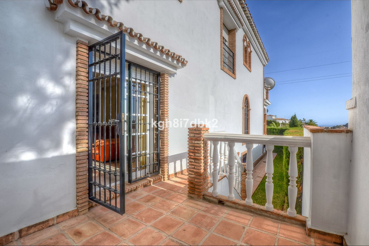 Se vende Villa - Chalet de 10 dormitorios en Costa Del Sol, Málaga, España