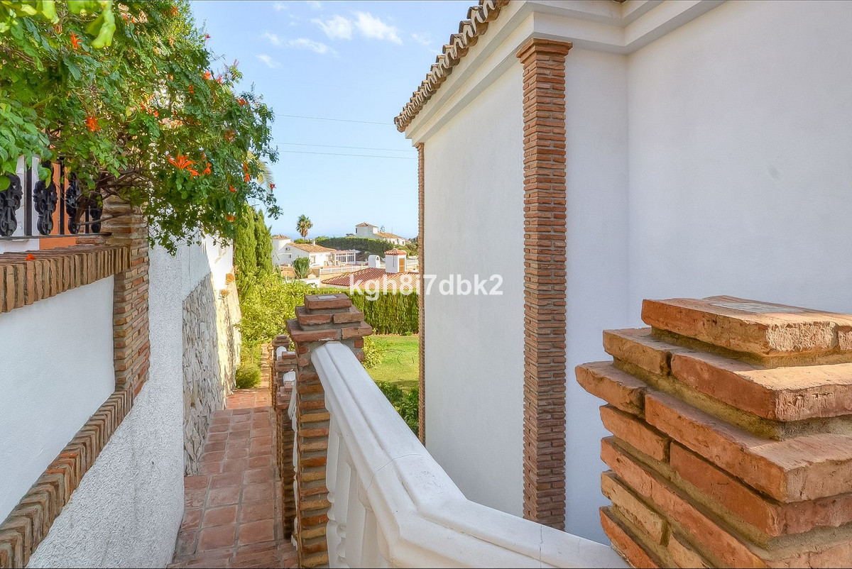 Se vende Villa - Chalet de 10 dormitorios en Costa Del Sol, Málaga, España