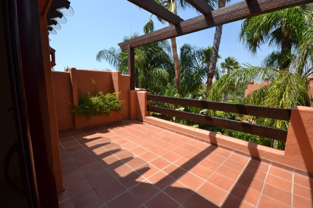 3 Bed Townhouse for sale in The Golden Mile Costa Del Sol, Málaga, Spain