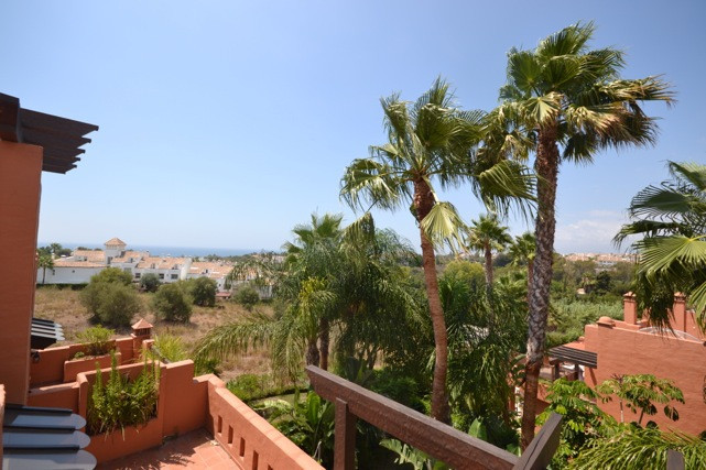 3 Bed Townhouse for sale in The Golden Mile Costa Del Sol, Málaga, Spain