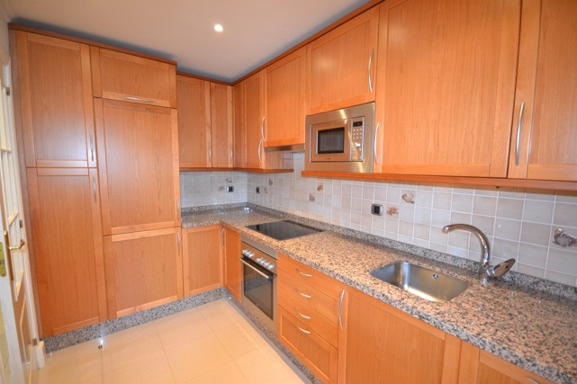 3 Bed Townhouse for sale in The Golden Mile Costa Del Sol, Málaga, Spain