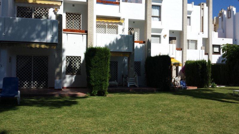 3 Bed Townhouse for sale in Nueva Andalucía Costa Del Sol, Málaga, Spain