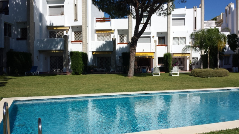 3 Bed Townhouse for sale in Nueva Andalucía Costa Del Sol, Málaga, Spain
