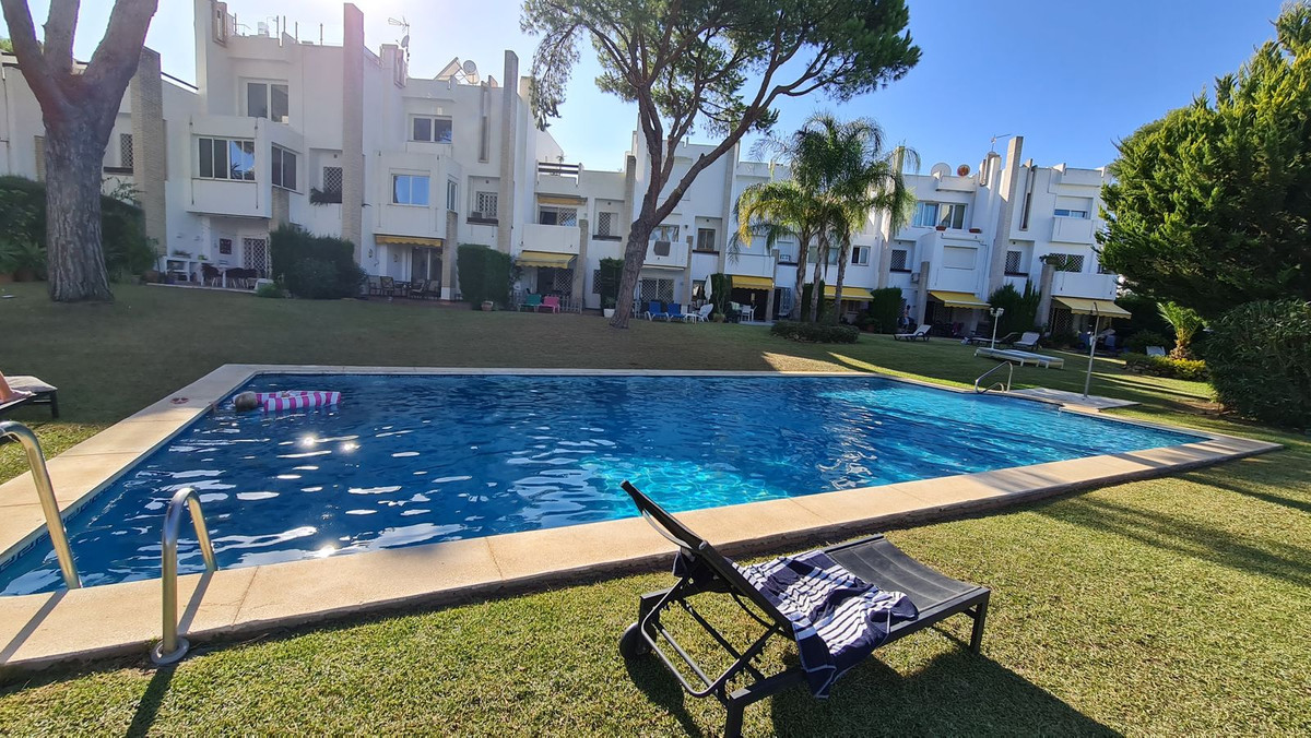 3 Bed Townhouse for sale in Nueva Andalucía Costa Del Sol, Málaga, Spain