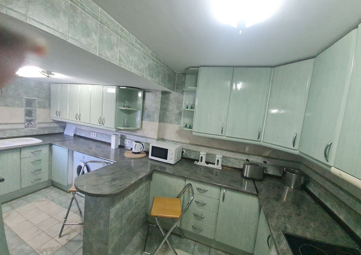 3 Bed Townhouse for sale in Nueva Andalucía Costa Del Sol, Málaga, Spain