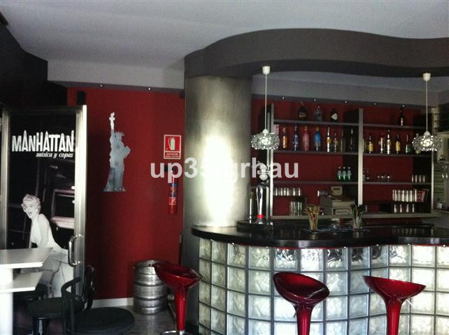 Commercial unit for sale in Estepona Costa Del Sol, Málaga, Spain