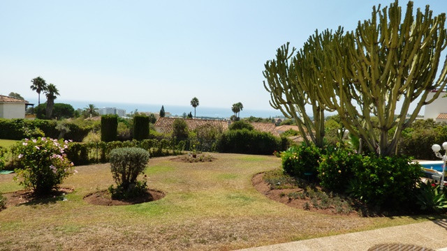 Se vende Villa - Chalet de 4 dormitorios en Costa Del Sol, Málaga, España