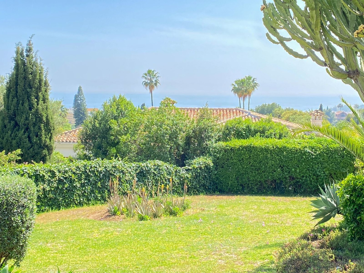 Se vende Villa - Chalet de 4 dormitorios en Costa Del Sol, Málaga, España