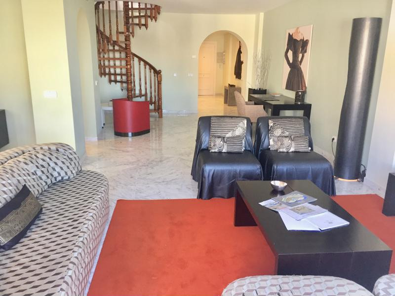3 Bed Apartment for sale in Puerto Banús Costa Del Sol, Málaga, Spain