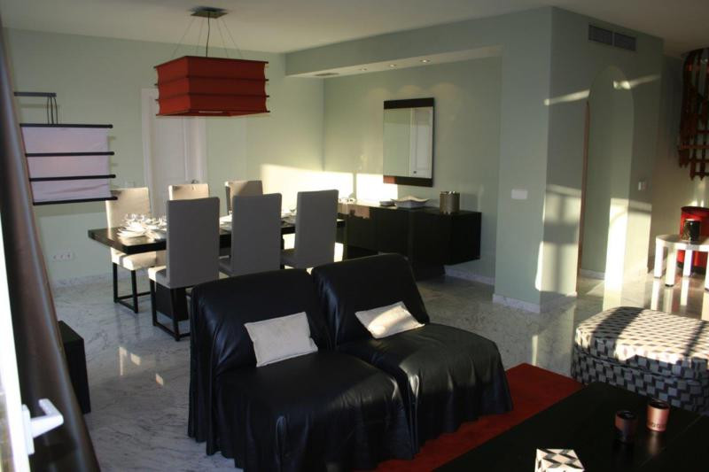 3 Bed Apartment for sale in Puerto Banús Costa Del Sol, Málaga, Spain