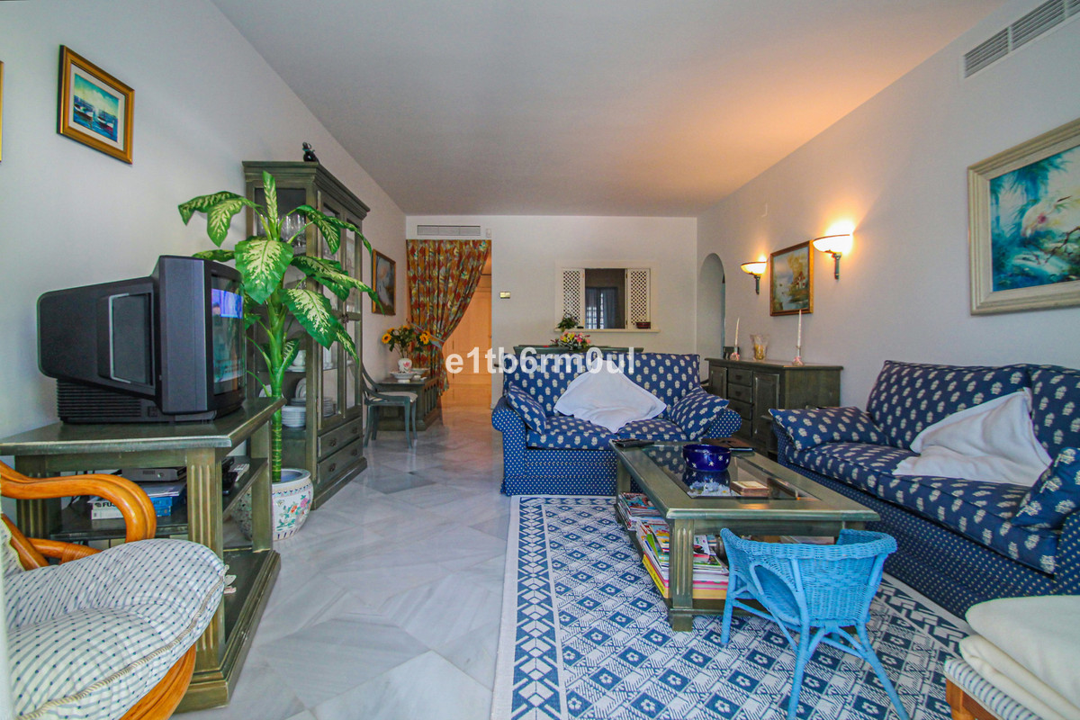 Se vende Apartamento Planta Baja de 2 dormitorios en Costa Del Sol, Málaga, España