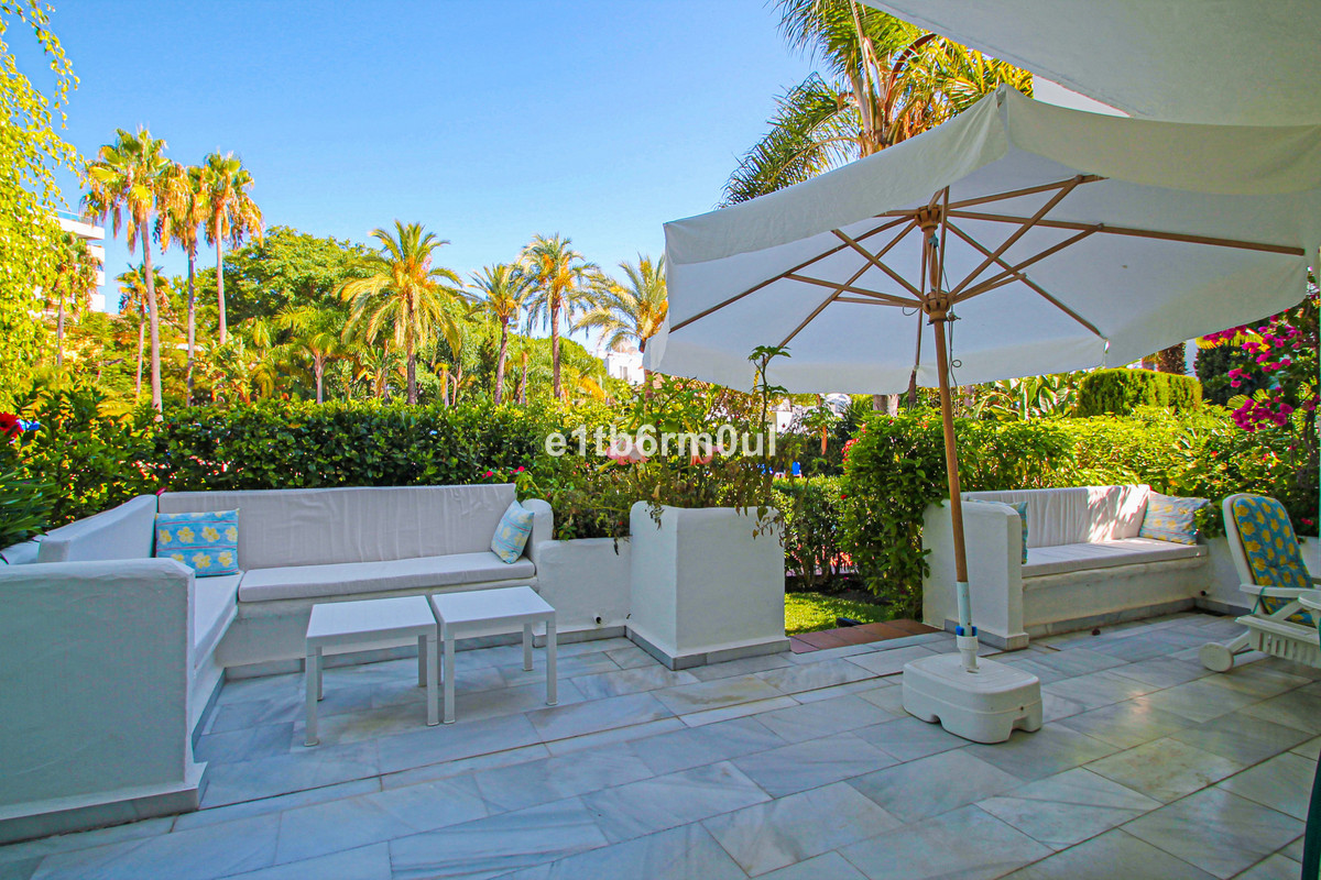 Se vende Apartamento Planta Baja de 2 dormitorios en Costa Del Sol, Málaga, España