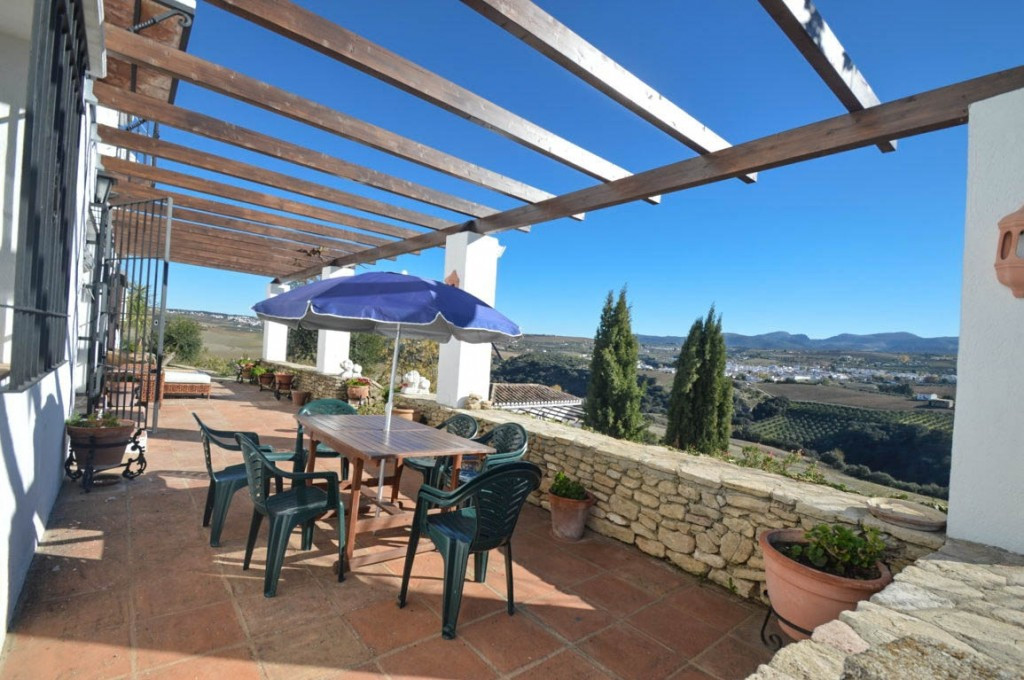 10 Bed Townhouse for sale in Ronda Costa Del Sol, Málaga, Spain