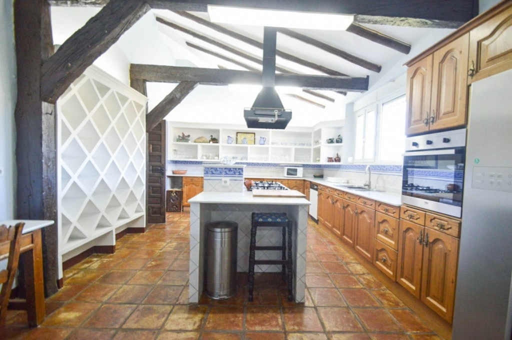 10 Bed Townhouse for sale in Ronda Costa Del Sol, Málaga, Spain